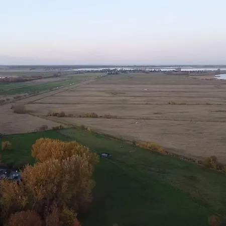 شقة Dat-fischerhuus-kapitaenskoje-zwischen-ostsee-und-bodden-direkt-am-hafen Pruchten